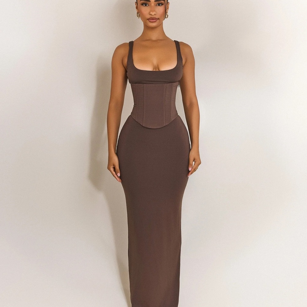 Mars the label The Sandra Scoop Maxi in Brown